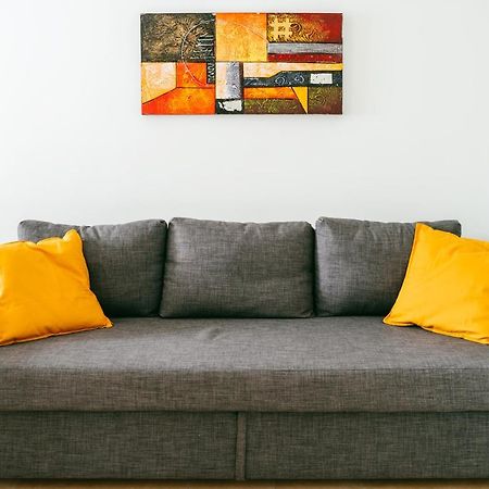 Easysleep Fiumicino Apartment Bagian luar foto